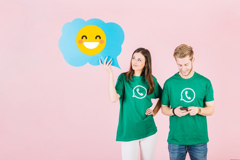 Imagem de uso do whatsapp business em uma estratégia para fomentar a presença digital para quem é MEI 